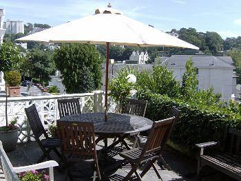 Couette-café The Shirley 4*